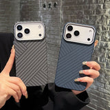 Aramid Fiber Magnetic Phone Case with Skin-Friendly Feel For iPhone